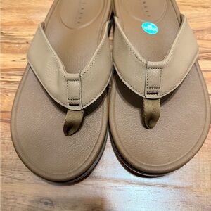 Reef Women's Beige Sandals